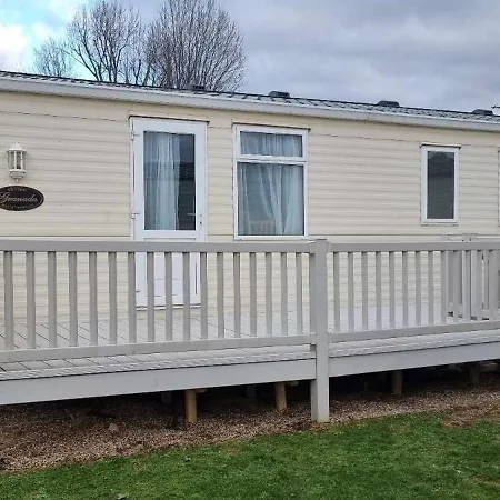 Dog Friendly Caravan Heacham Norfolk Holiday Exterior photo