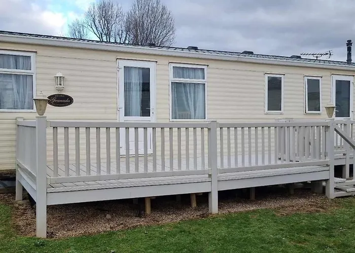 Dog Friendly Caravan Heacham Norfolk Holiday