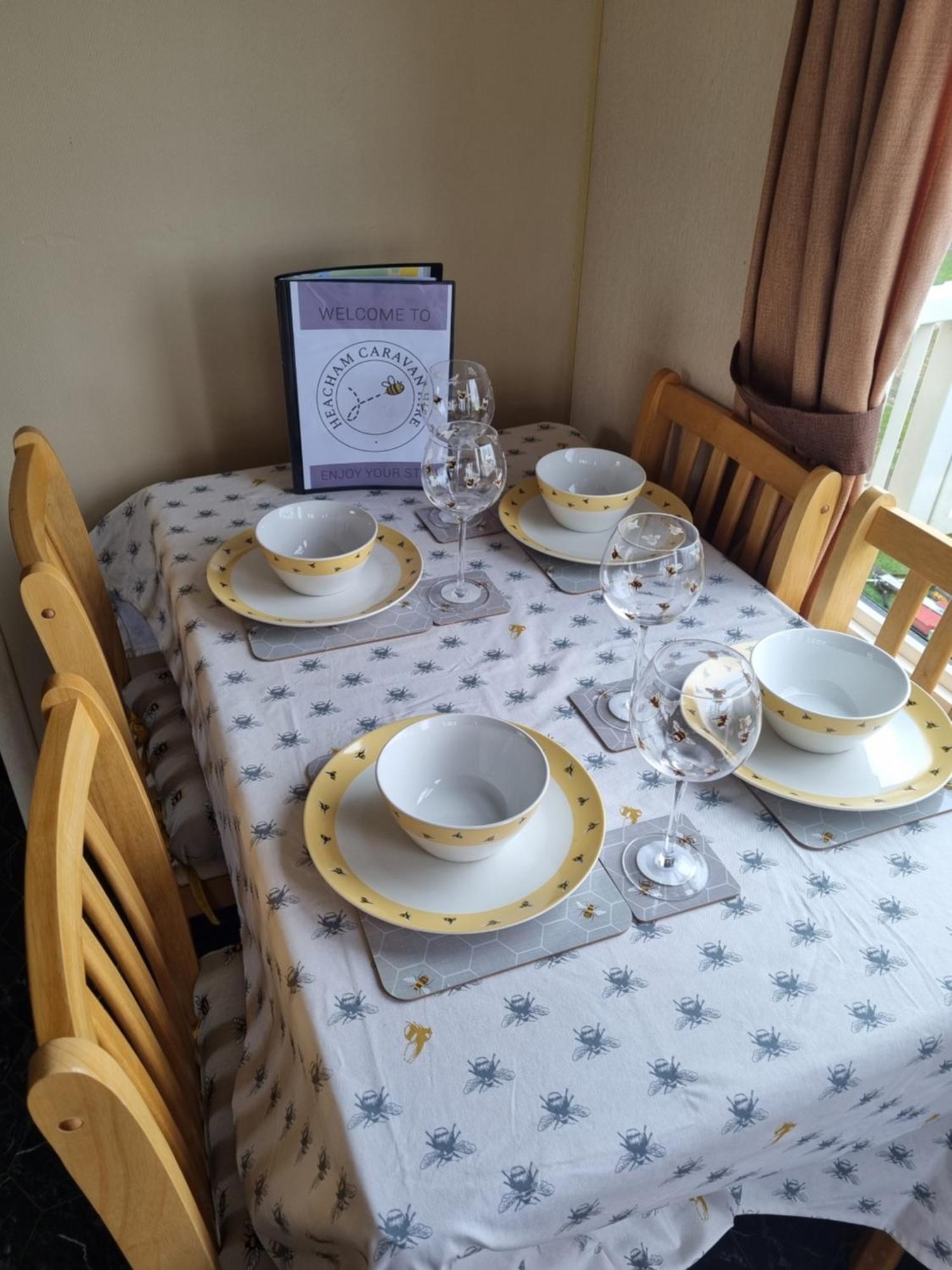 Dog Friendly Caravan Norfolk Apartment *